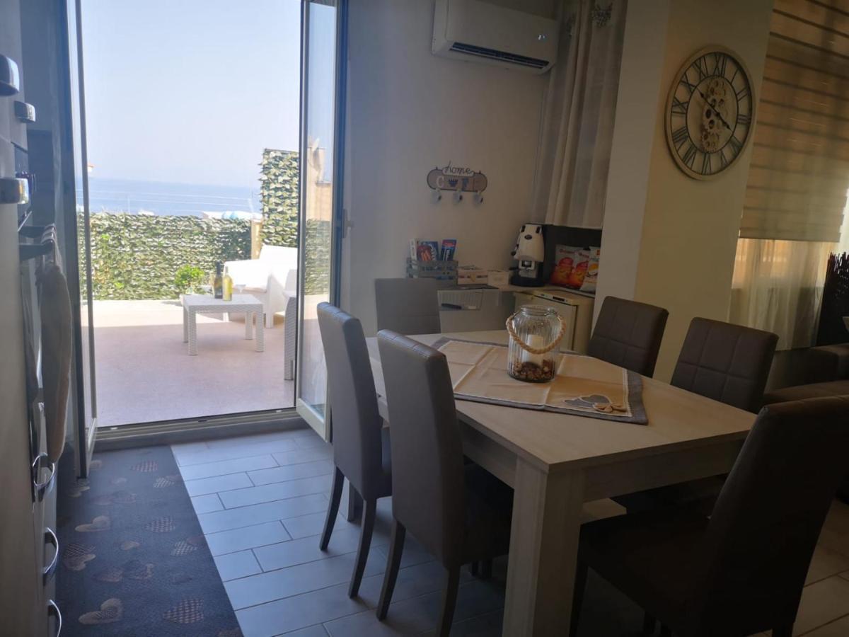 La Casetta Di Maria Apartamento Santa Flavia Exterior foto